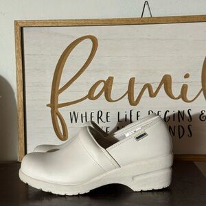 Women's White Slip-On Clogs